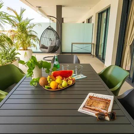 New Atlantic Homes Heated Pool - Apartment
