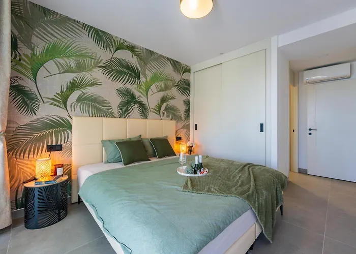 Apartment New Atlantic Homes Heated Pool -