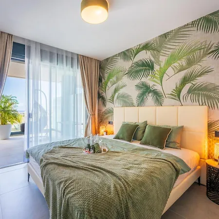 New Atlantic Homes Heated Pool - * Costa Adeje (Tenerife)