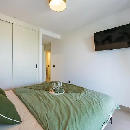 Apartamento New Atlantic Homes Heated Pool - *