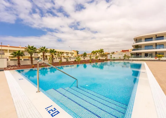 New Atlantic Homes Heated Pool - Costa Adeje (Tenerife)