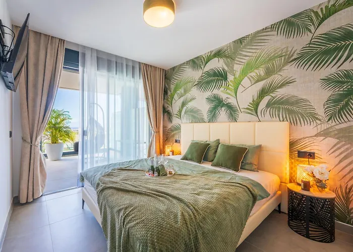 New Atlantic Homes Heated Pool - * Costa Adeje (Tenerife)